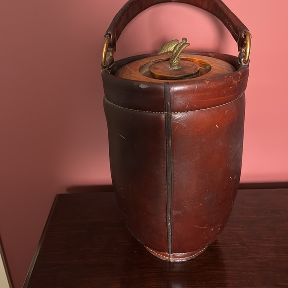 1950s Loyal Papeete leather Fire Bucket Ice Bucket - Picture 5 of 13